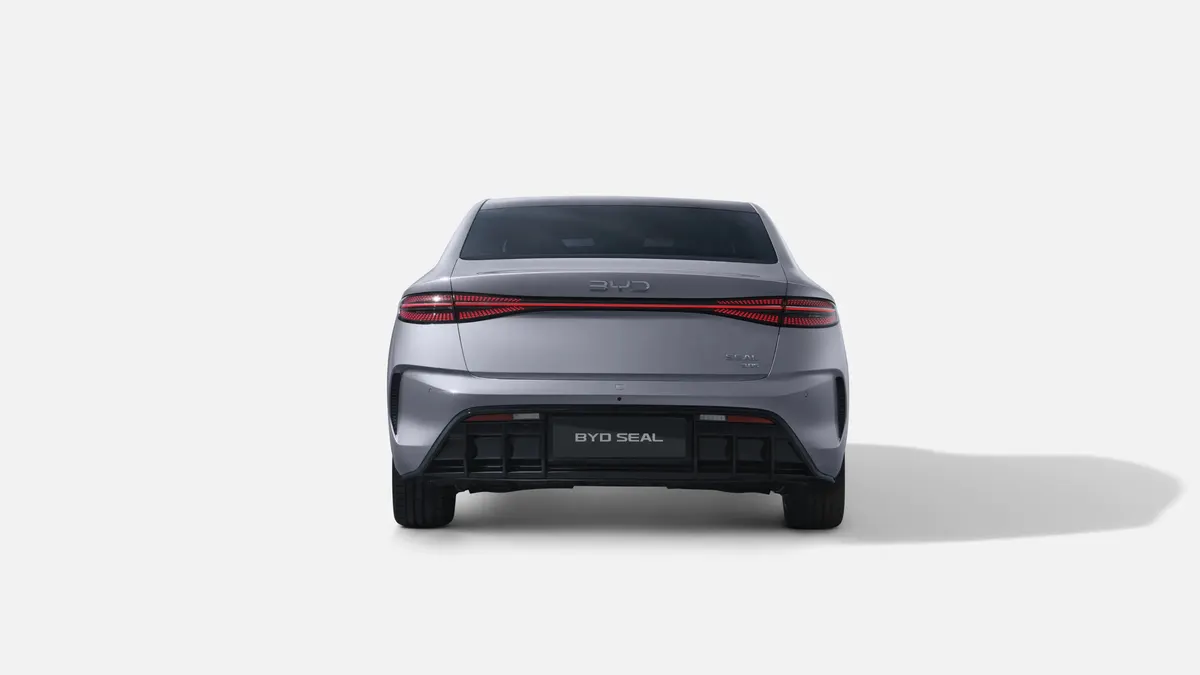 BYD Seal — tył