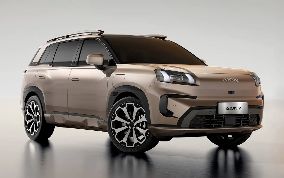 GAC Aion V — przód