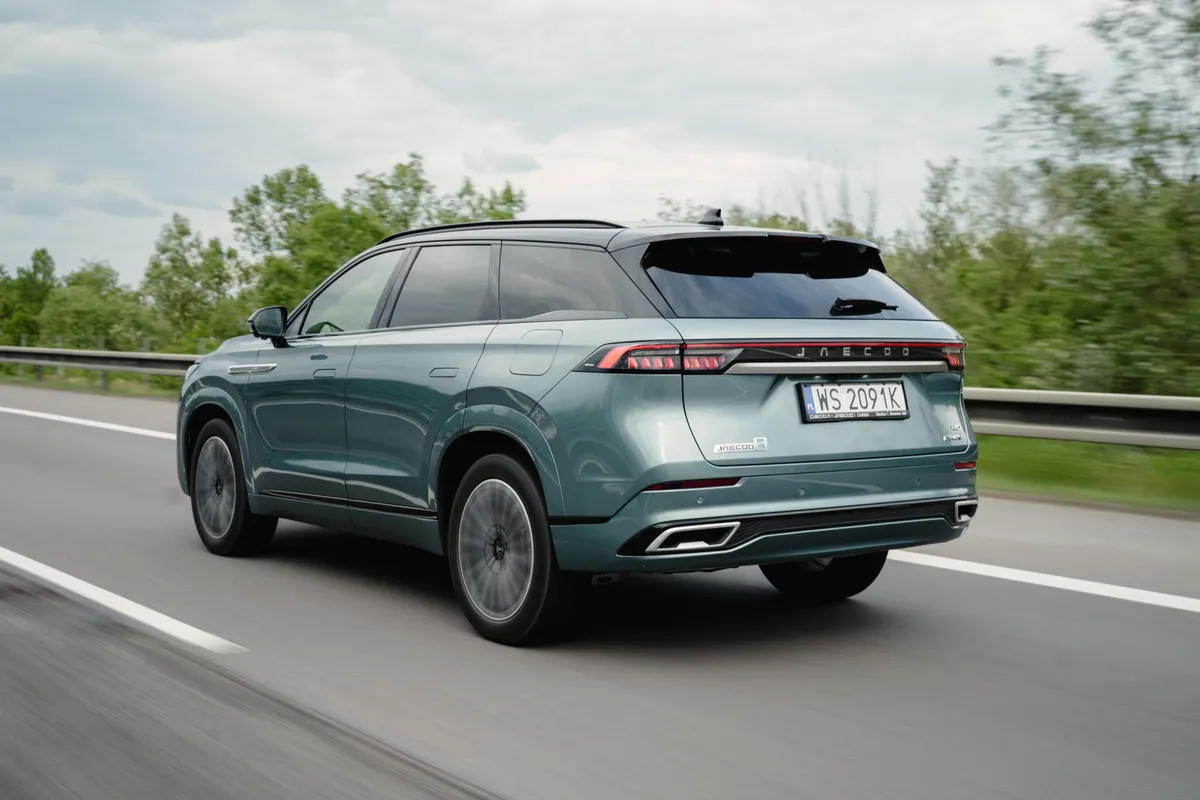 Jaecoo 8 Super Hybrid — tył